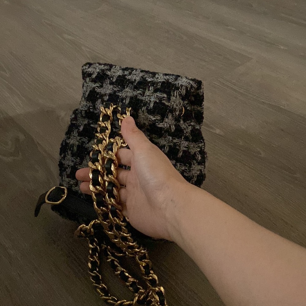 Chanel tweed duma backpack - Picture 2 of 8